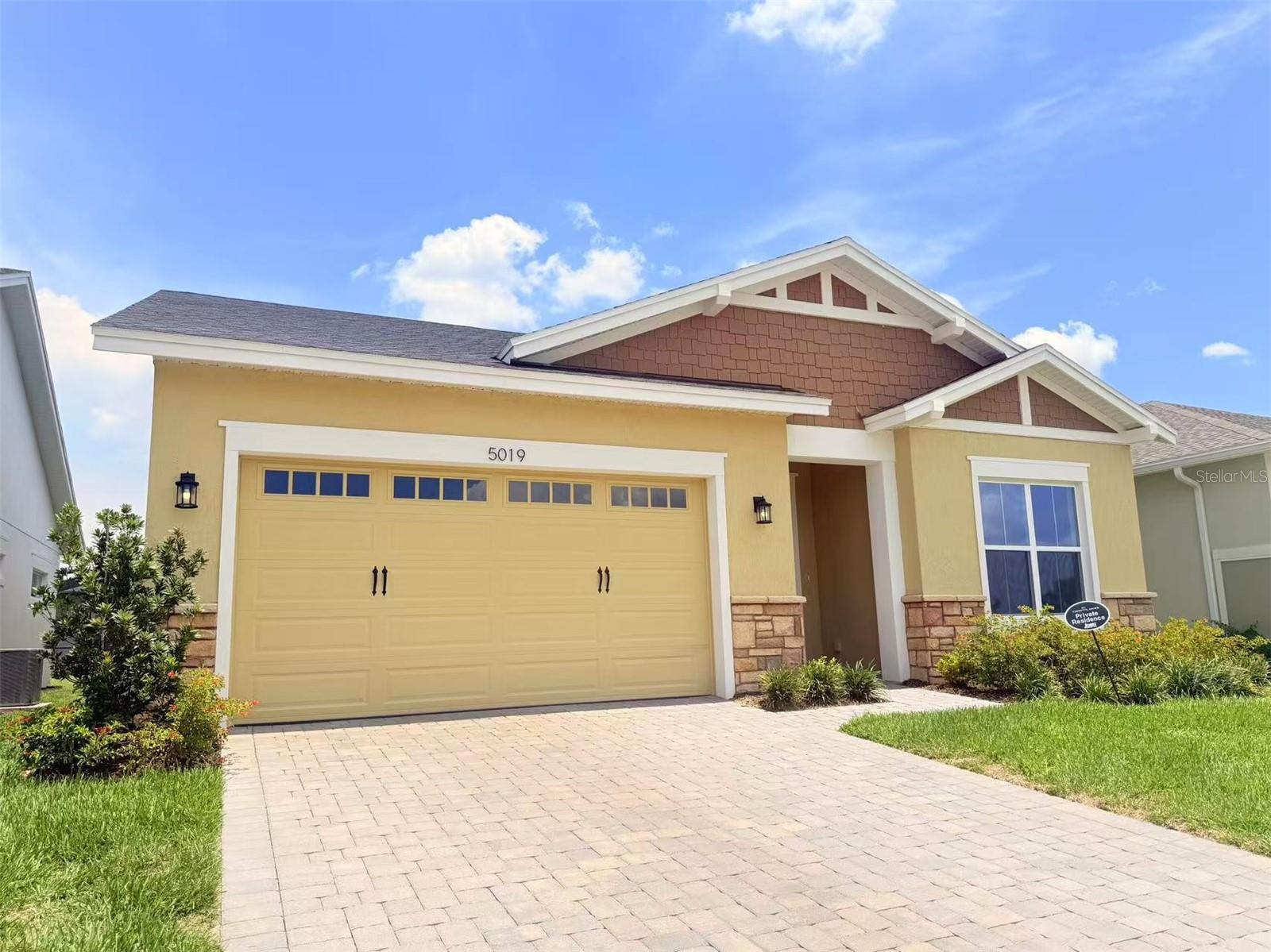 En Venta 5019 DANCY LN, ST CLOUD, FL 34772