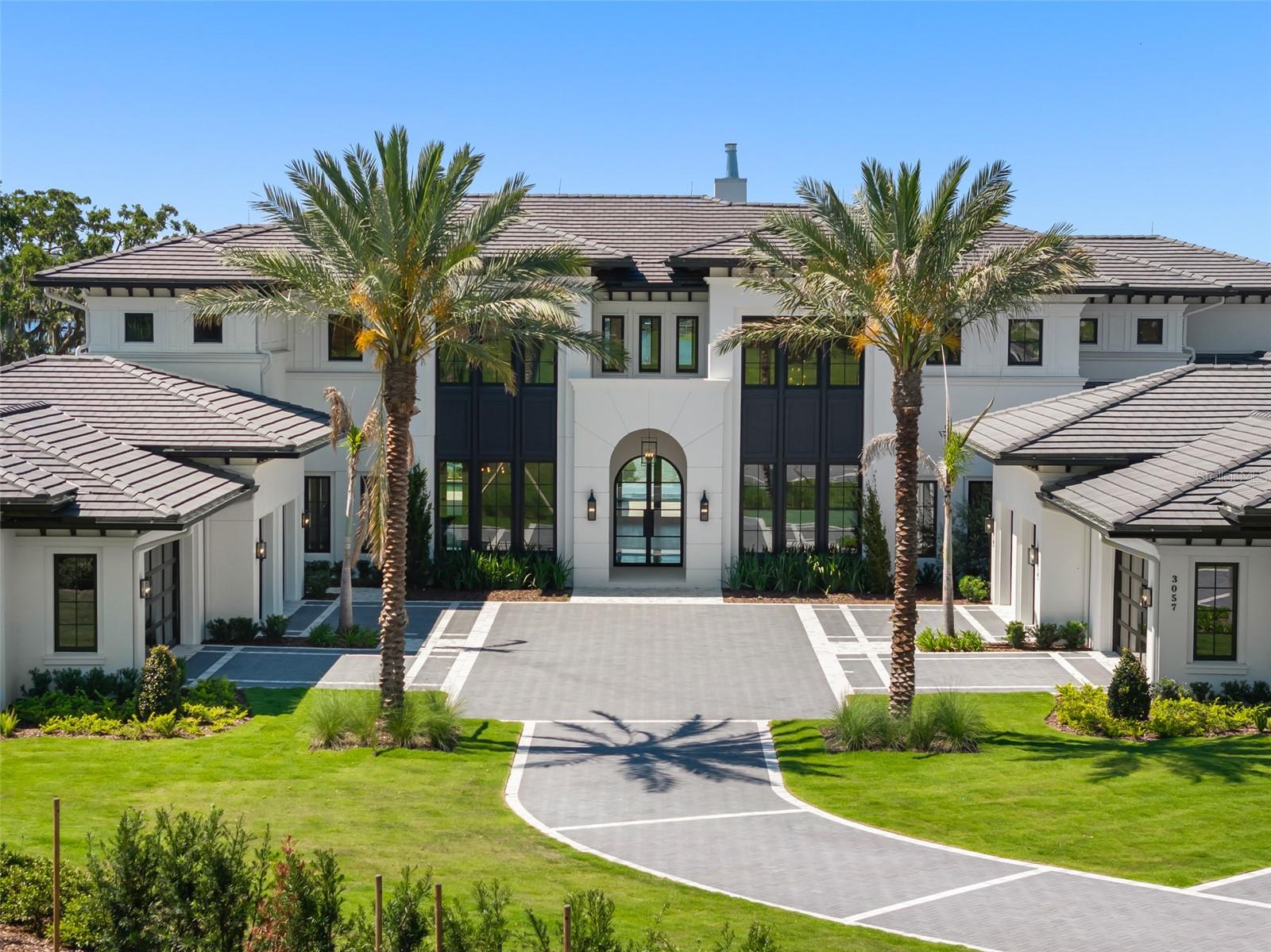 Foto de propiedad en 3057 PORTO LAGO CT WINDERMERE con MLS# O6411245