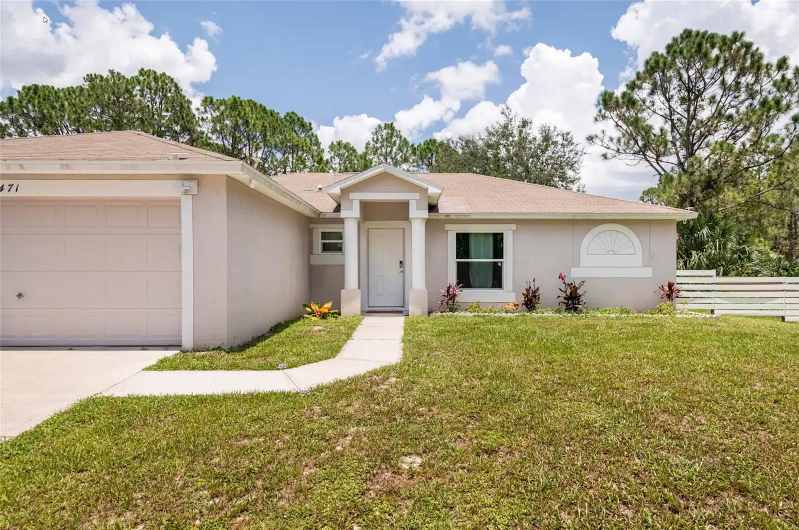 Foto de propiedad en 2471 QUINCY AVE SE PALM BAY con MLS# O6411752