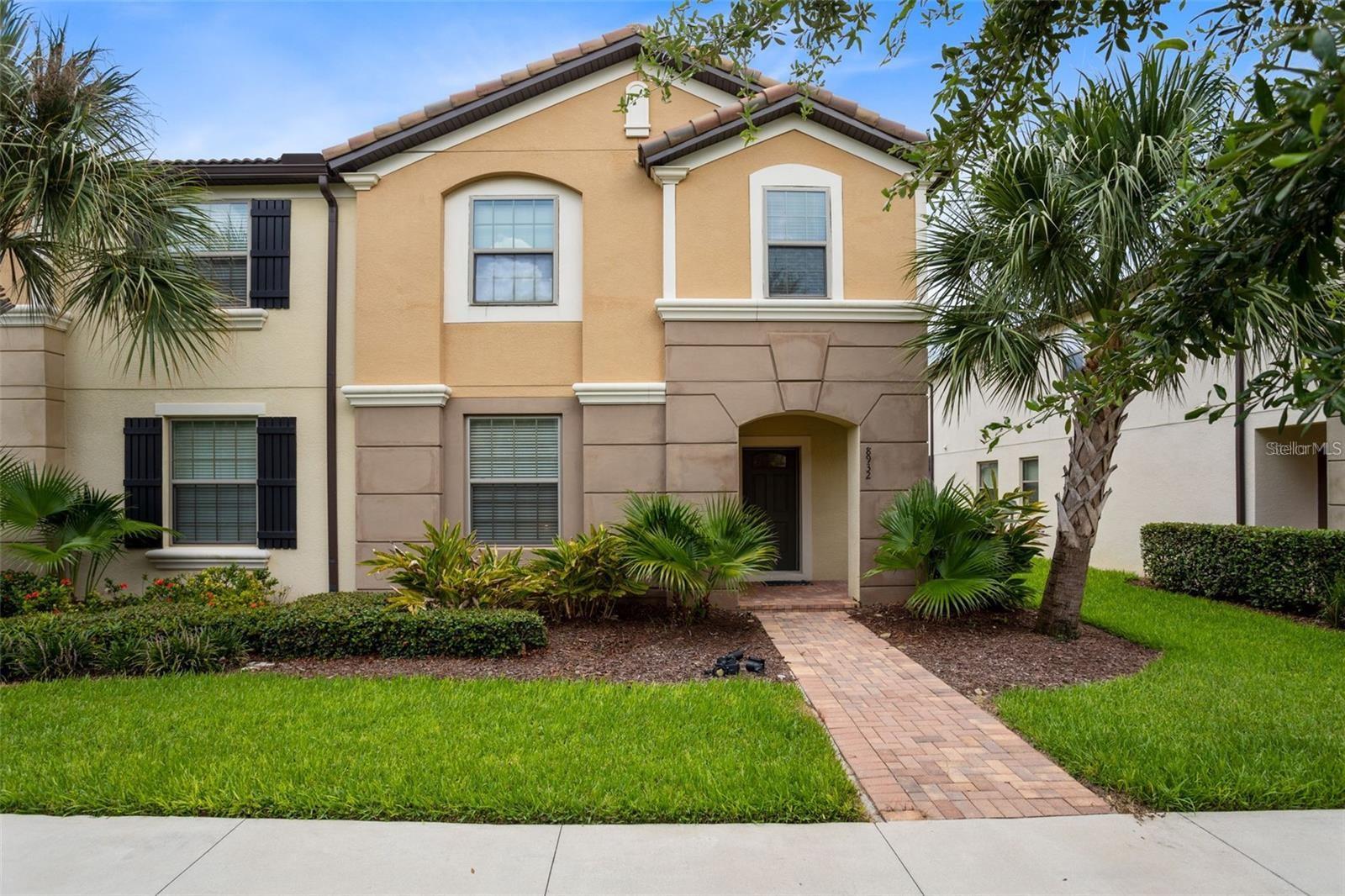 Foto de propiedad en 8932 ADRIATICO LN KISSIMMEE con MLS# O6411777