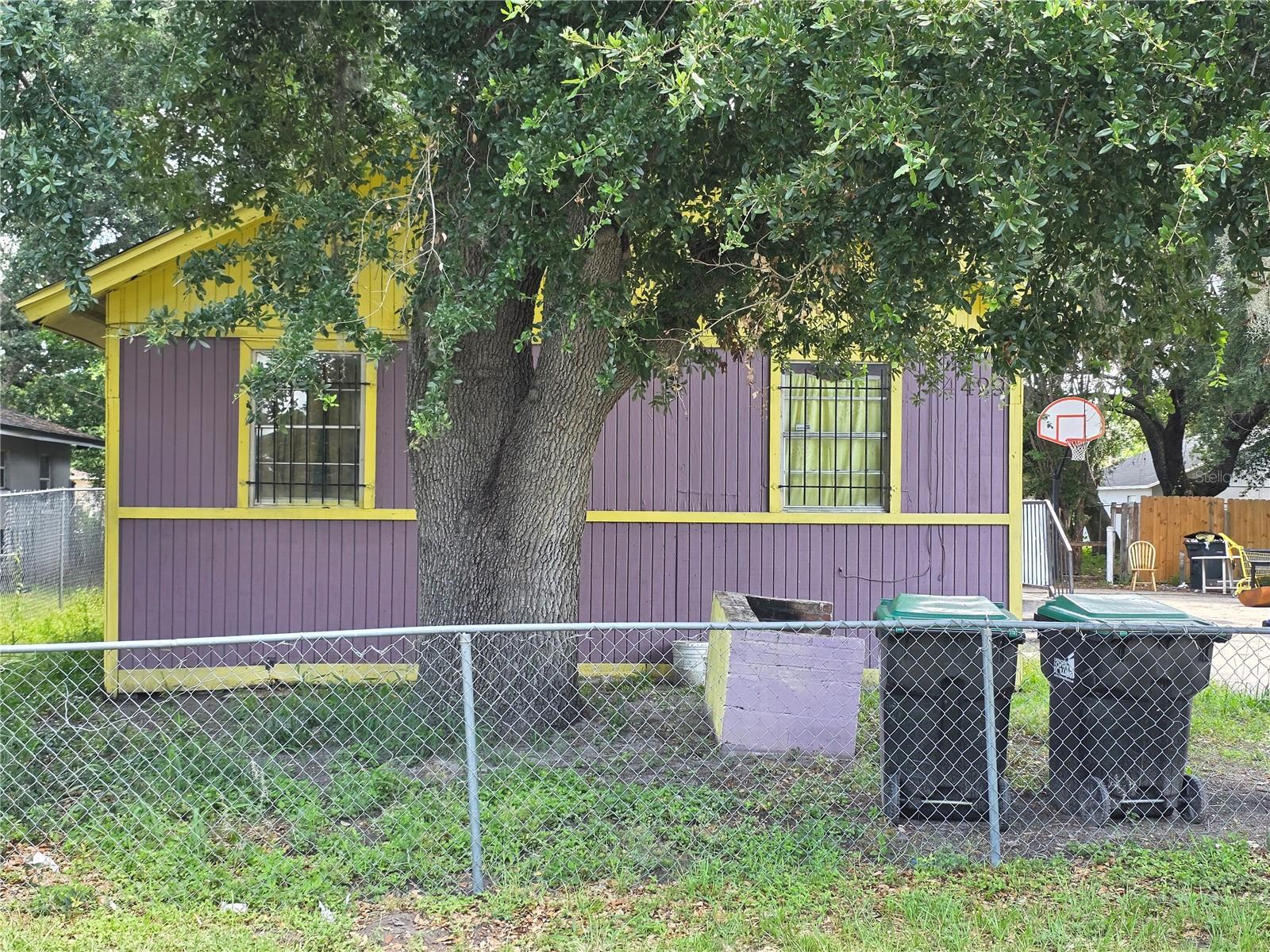 Foto de propiedad en 4429 CYPRESS ST ORLANDO con MLS# O6411781