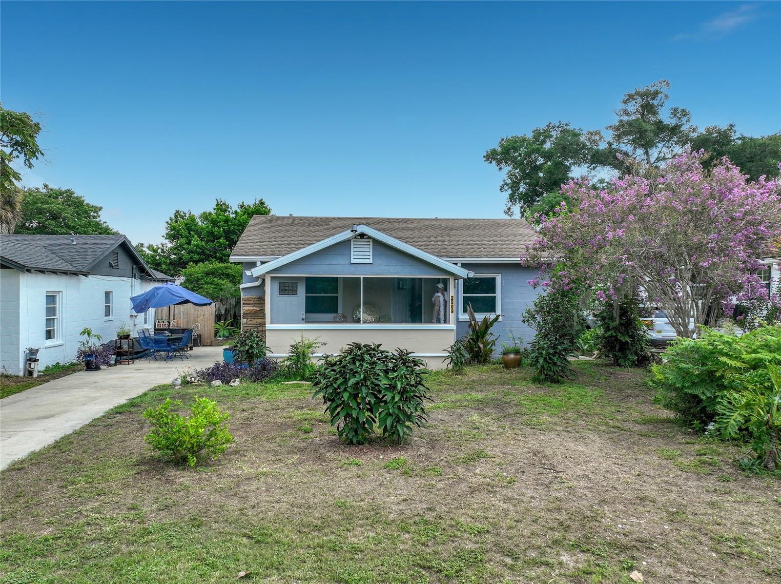 Foto de propiedad en 2509 SHANNON RD ORLANDO con MLS# O6411988