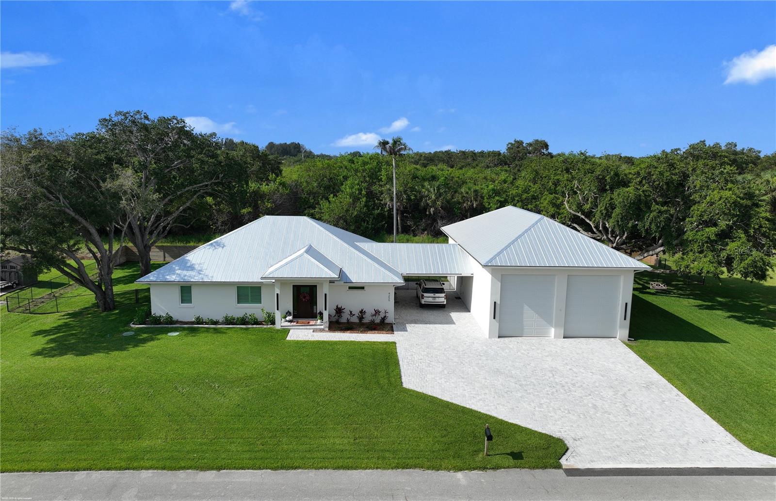 Foto de propiedad en 4255 79TH ST VERO BEACH con MLS# O6412201