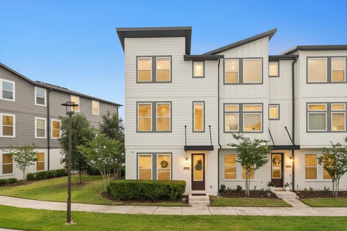 Foto de propiedad en 12551 WILLSTATTER AVE ORLANDO con MLS# O6412387