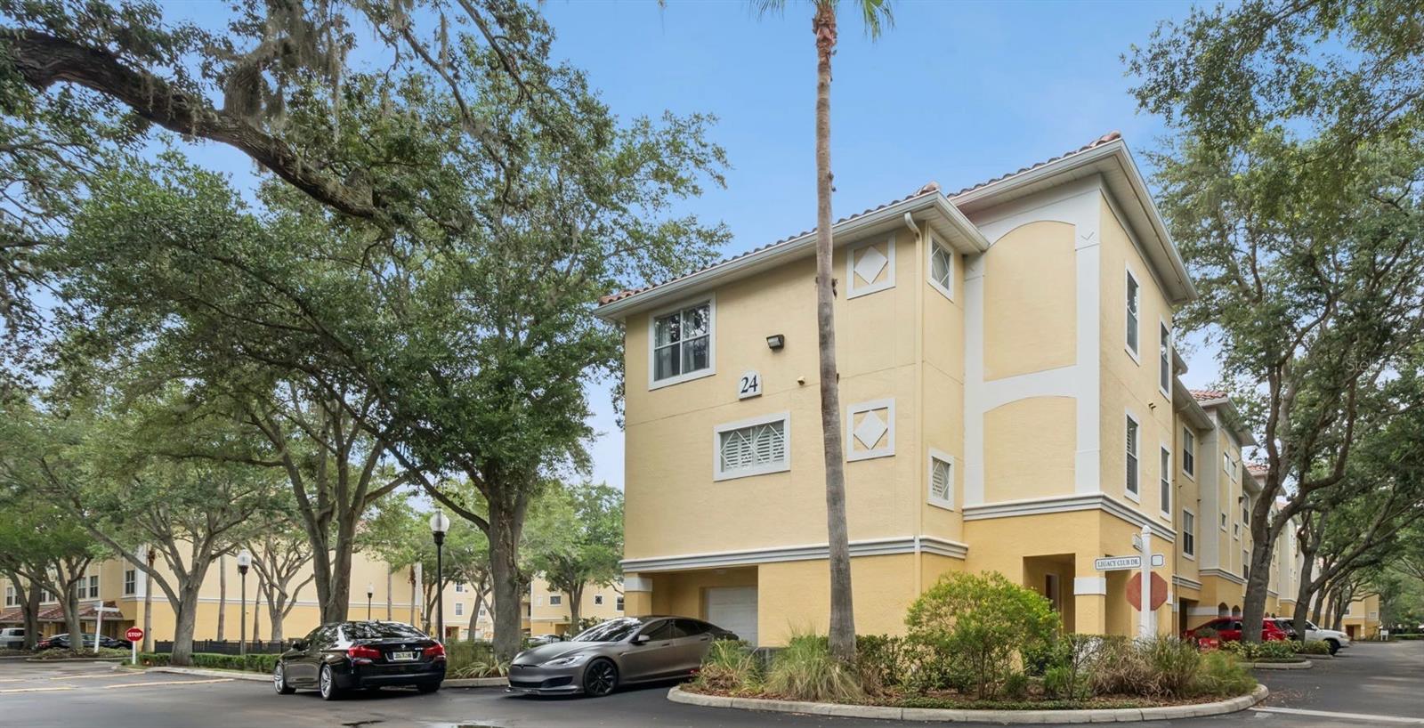 Foto de propiedad en 2401 LEGACY LAKE DR #2401 MAITLAND con MLS# O6412788