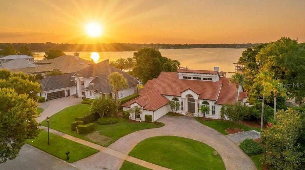 Foto de propiedad en 2503 BUTLER BAY DR N WINDERMERE con MLS# O6413242