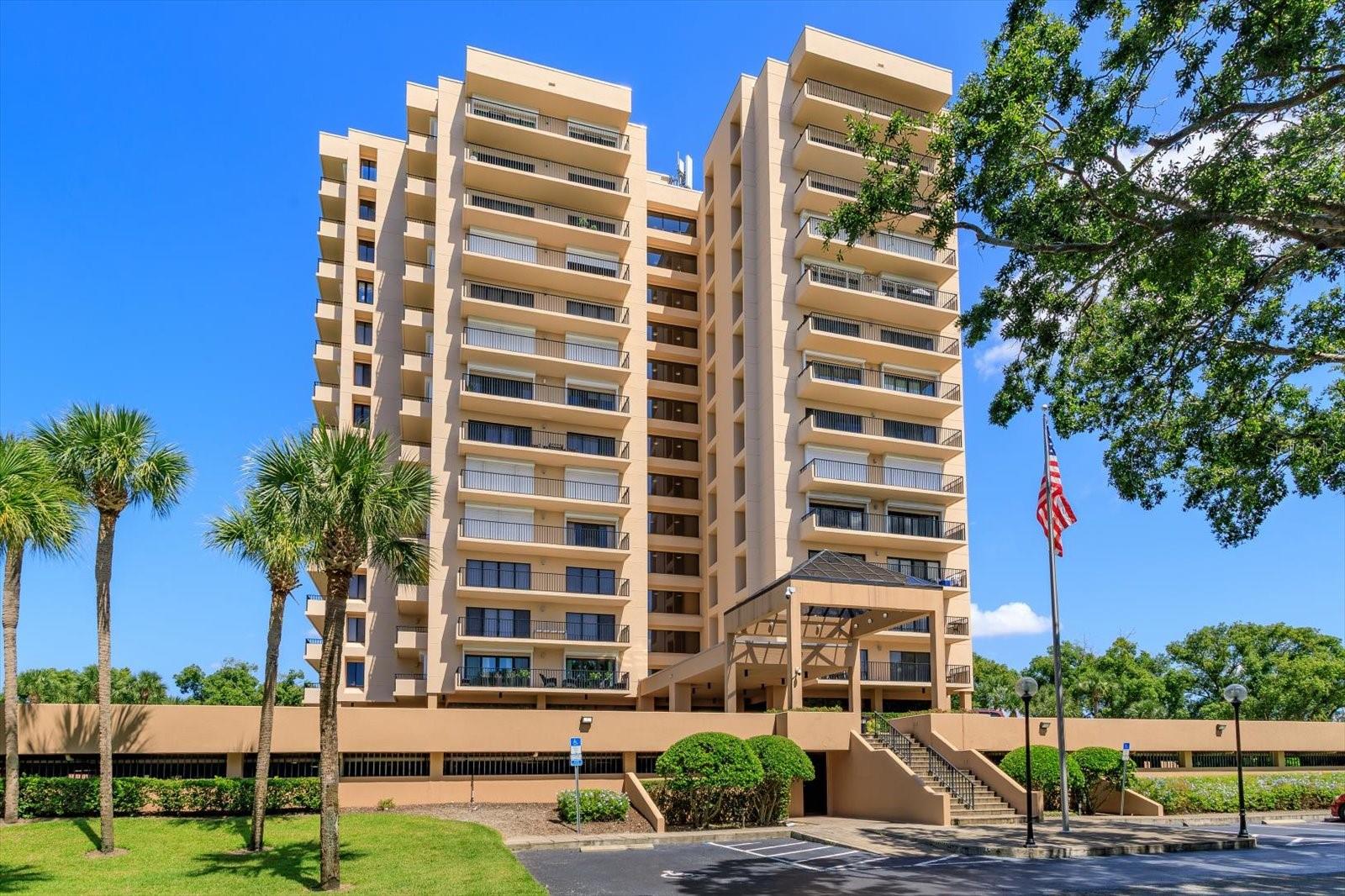 Foto de propiedad en 7550 HINSON ST #6A ORLANDO con MLS# O6413270