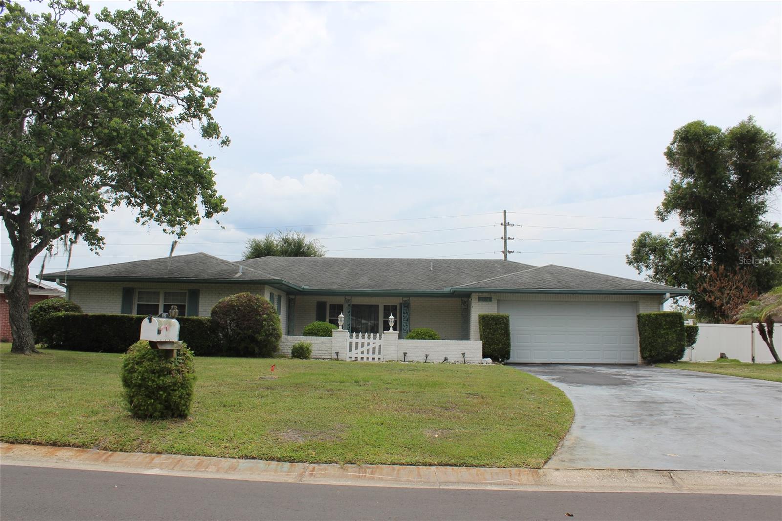 En Venta 2324 HALEY CT, KISSIMMEE, FL 34741