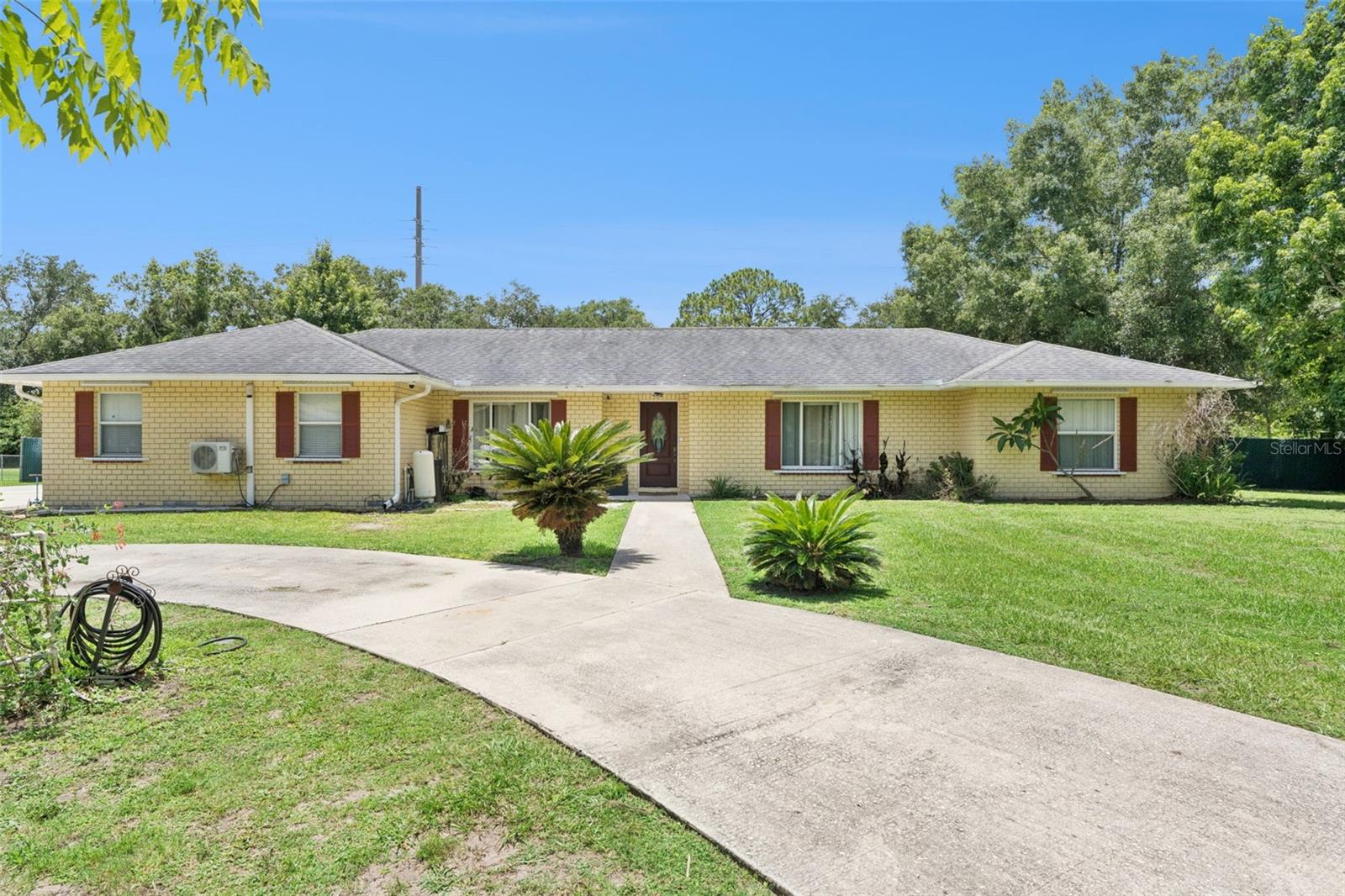 Foto de propiedad en 1756 TANGLEWOOD DR KISSIMMEE con MLS# O6414176