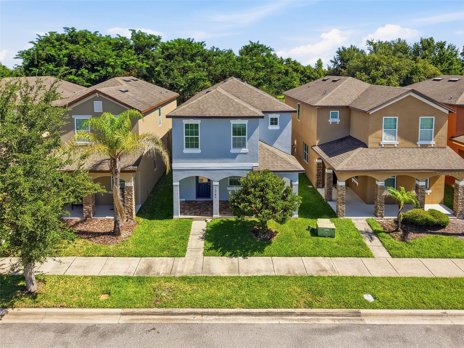 Foto de propiedad en 13786 SUMMER HARBOR CT WINDERMERE con MLS# O6414239