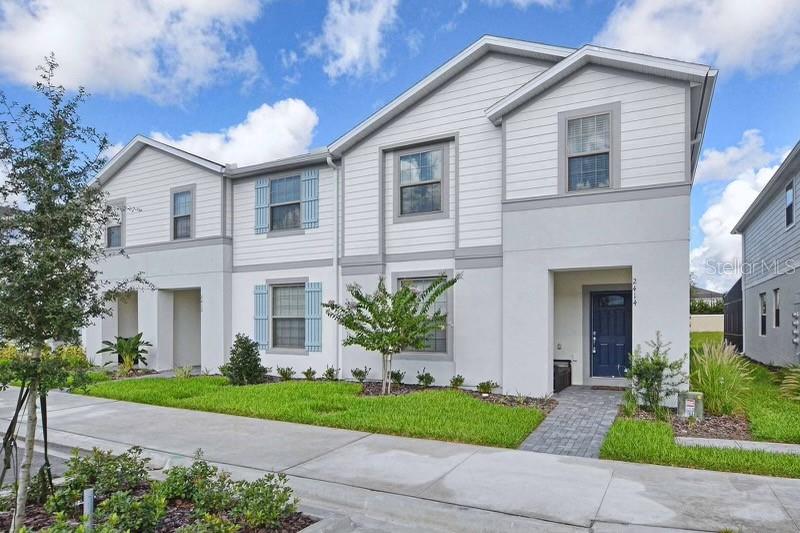 Foto de propiedad en 2414 DUBAI ST KISSIMMEE con MLS# O6414579