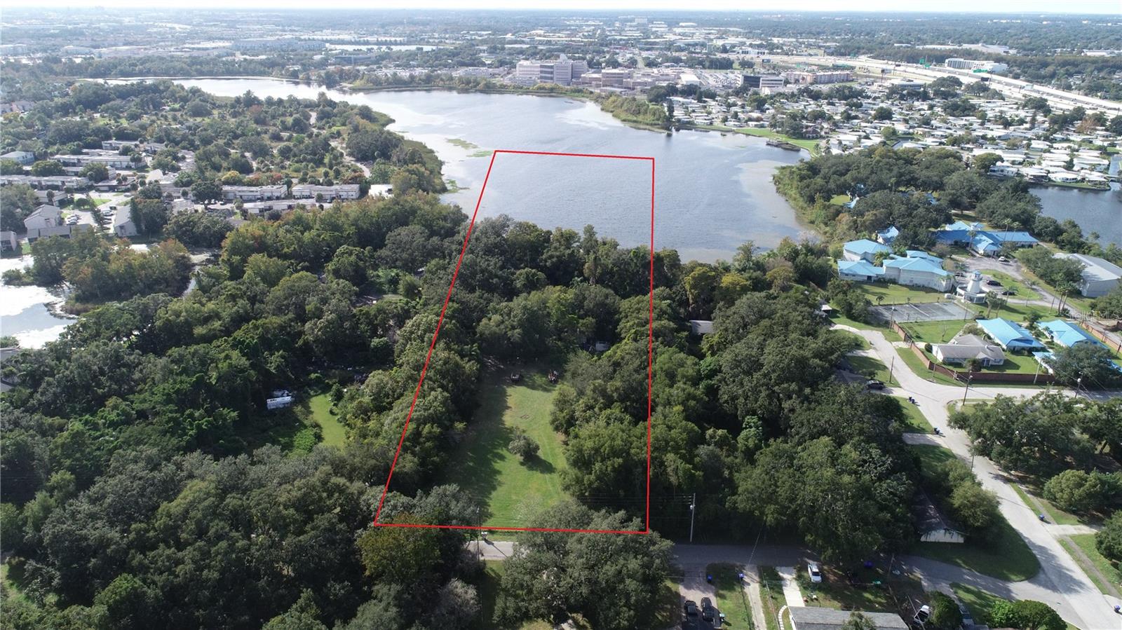 Foto de propiedad en 3800 S TAMPA AVE ORLANDO con MLS# O6414713