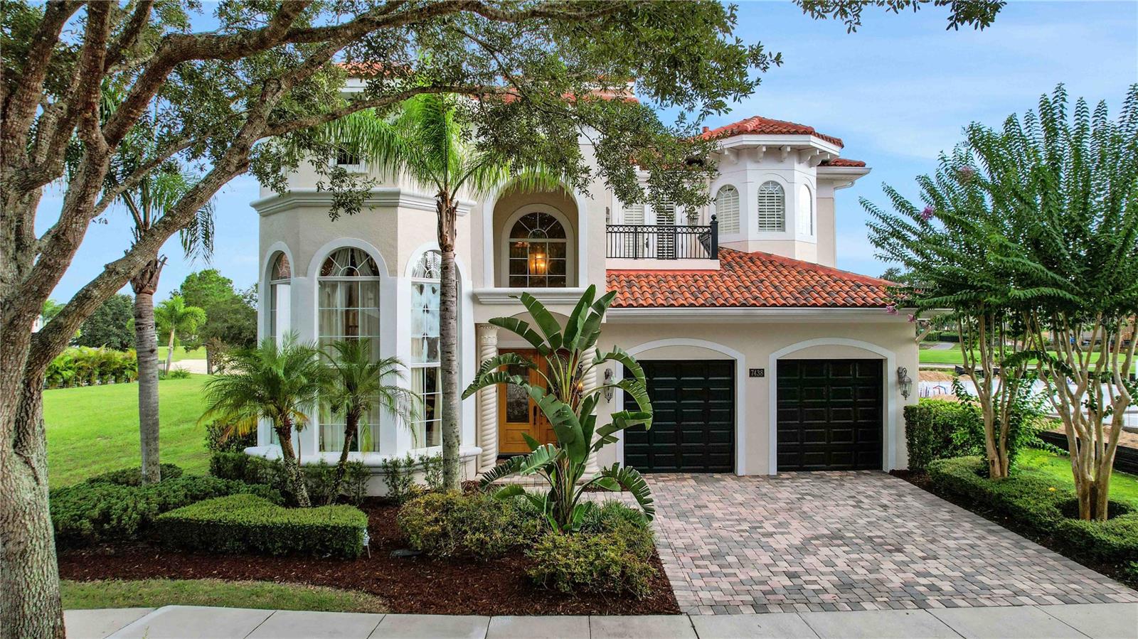 Foto de propiedad en 7438 GATHERING CT REUNION con MLS# O6414984