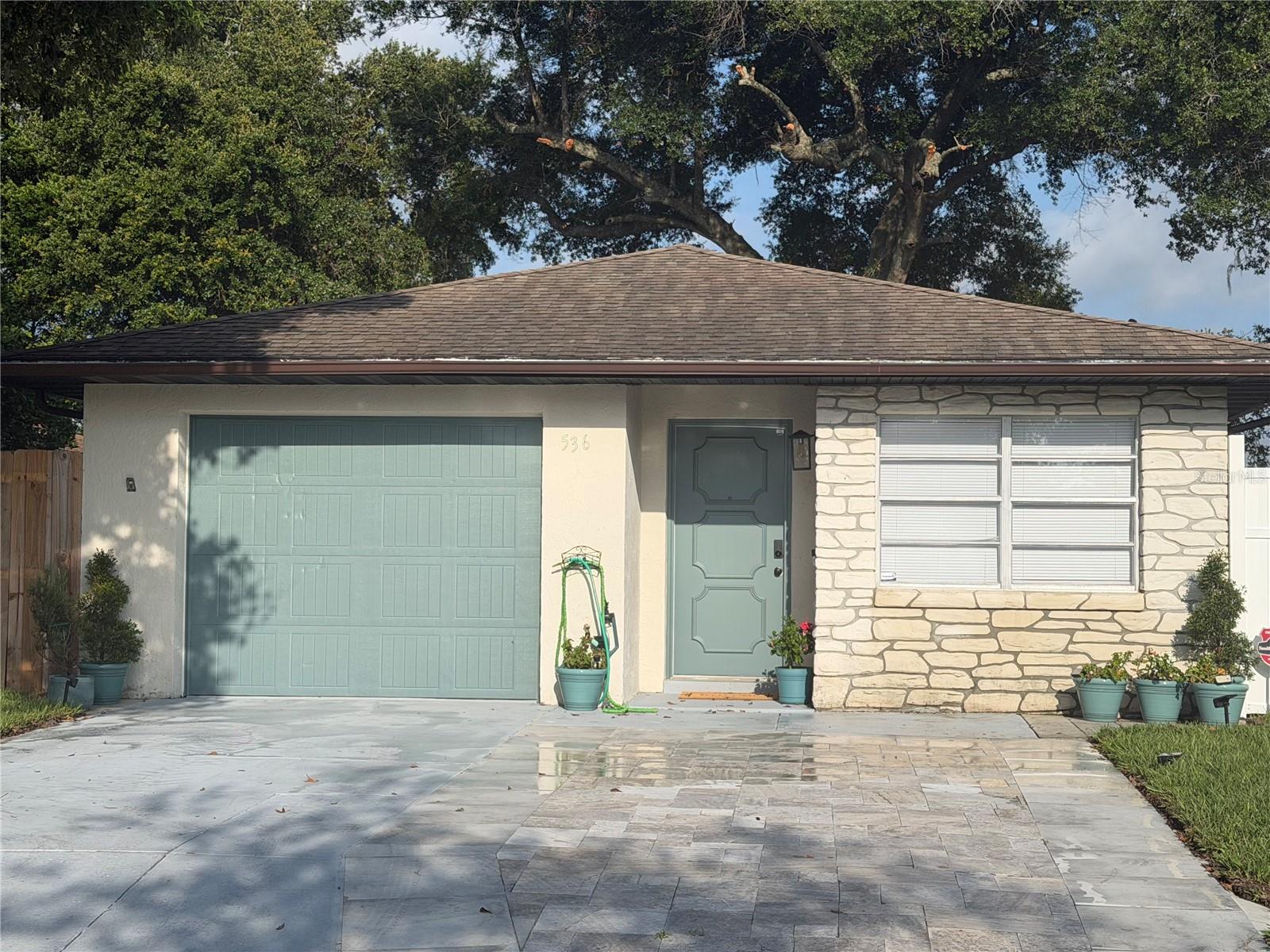 Foto de propiedad en 536 HIBISCUS WAY #7B ORLANDO con MLS# O6415150