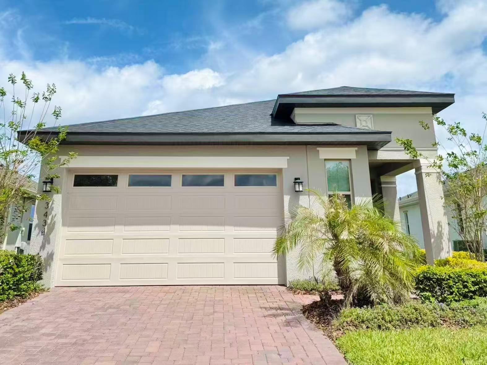 Foto de propiedad en 3434 SAGEBRUSH ST HARMONY con MLS# O6415276