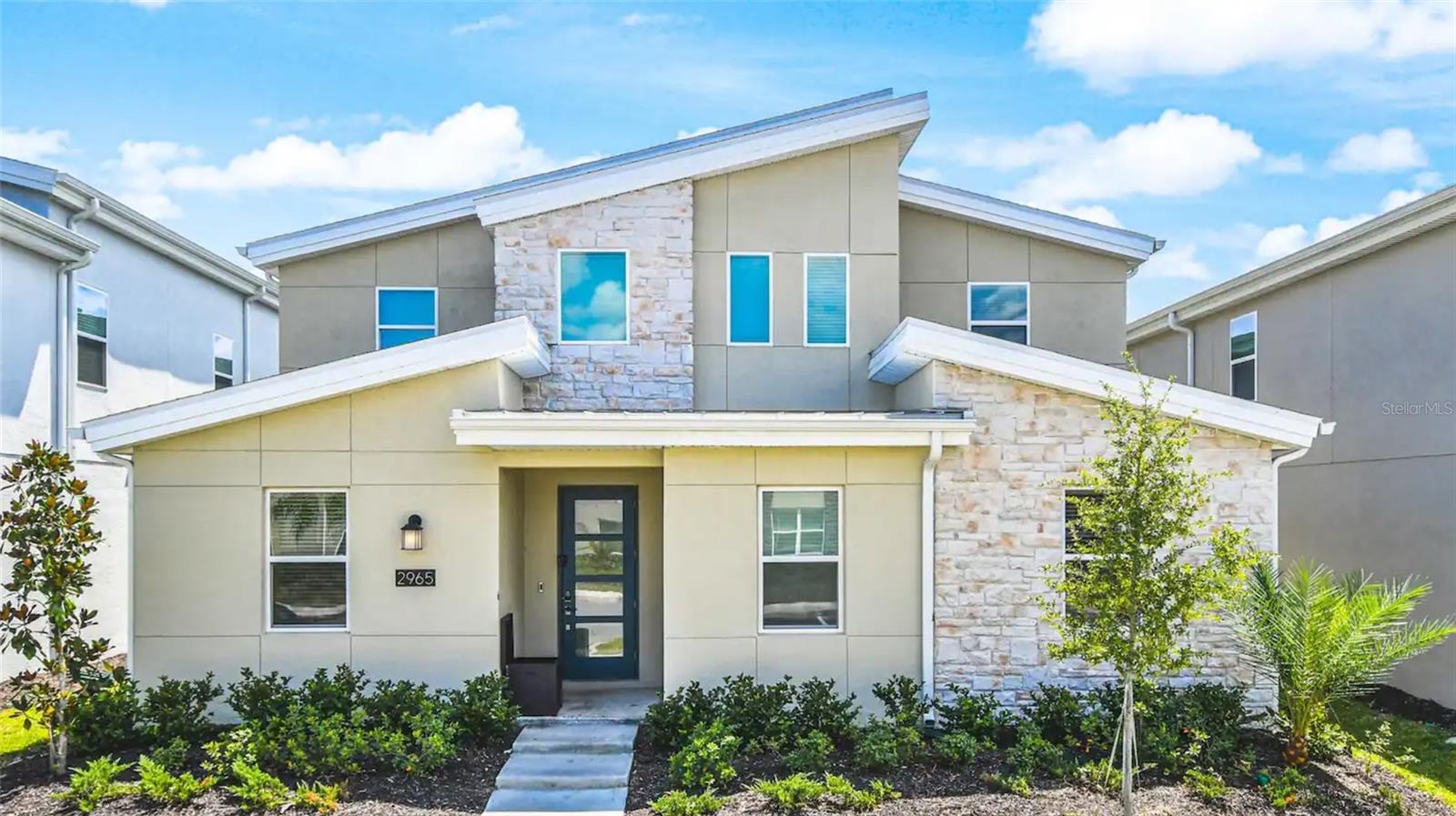 Foto de propiedad en 2965 PROTAGONIST ST KISSIMMEE con MLS# O6415462