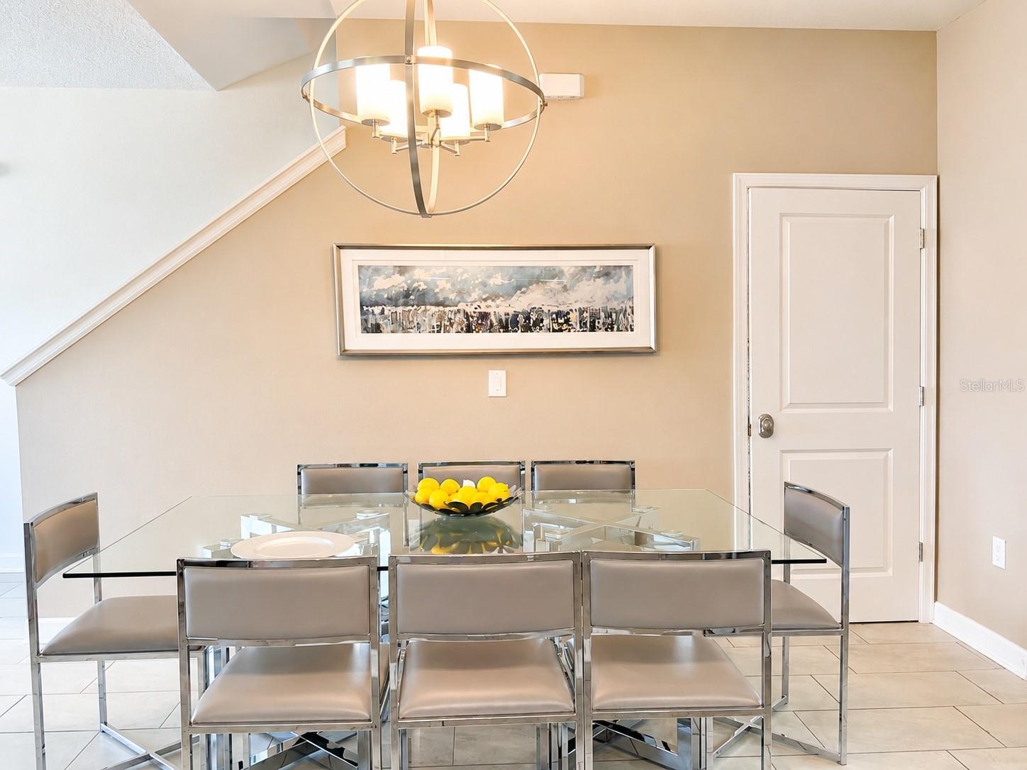 Foto de propiedad en 8955 CABOT CLIFFS DR DAVENPORT con MLS# O6415509