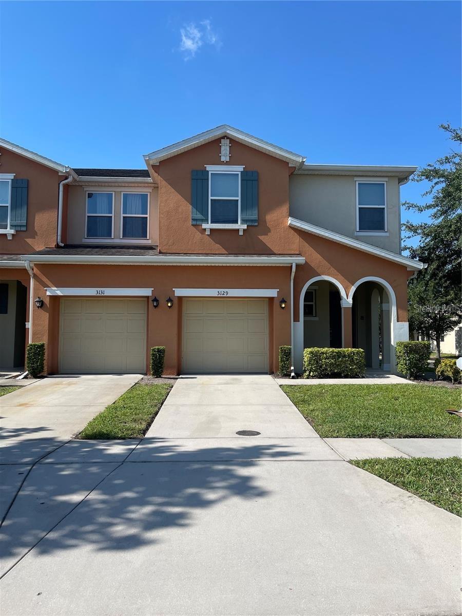 Foto de propiedad en 3129 TOCOA CIR KISSIMMEE con MLS# O6415821