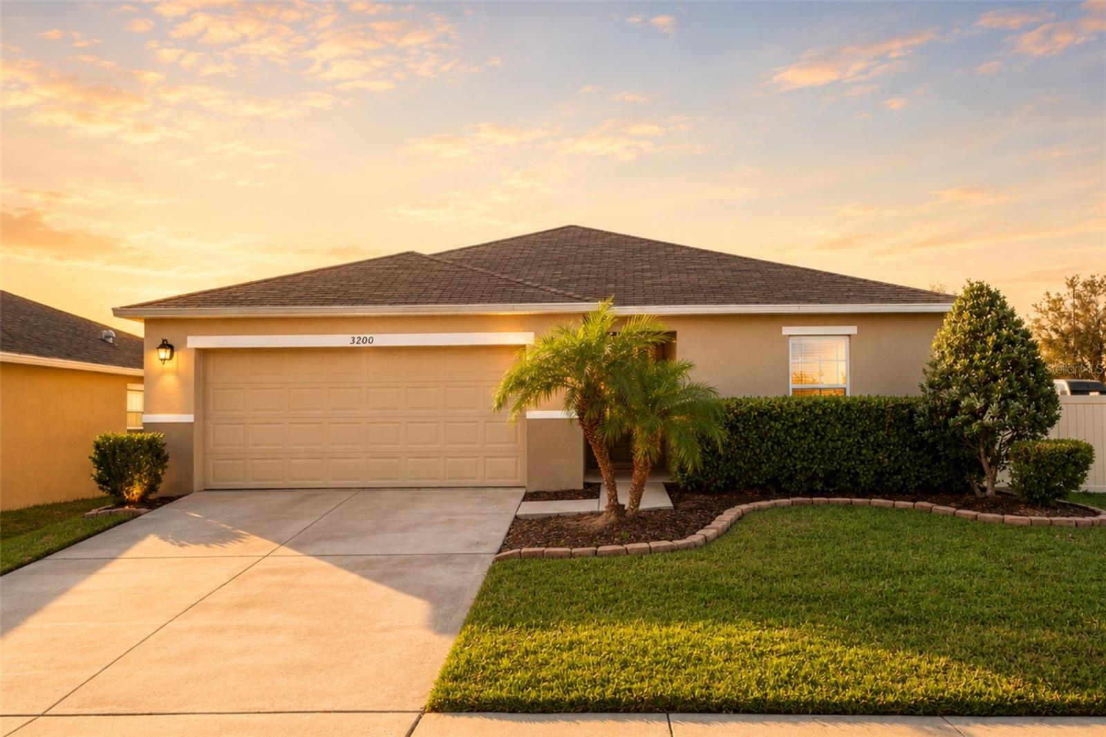 Foto de propiedad en 3200 CASA DEL REY AVE KISSIMMEE con MLS# O6416502