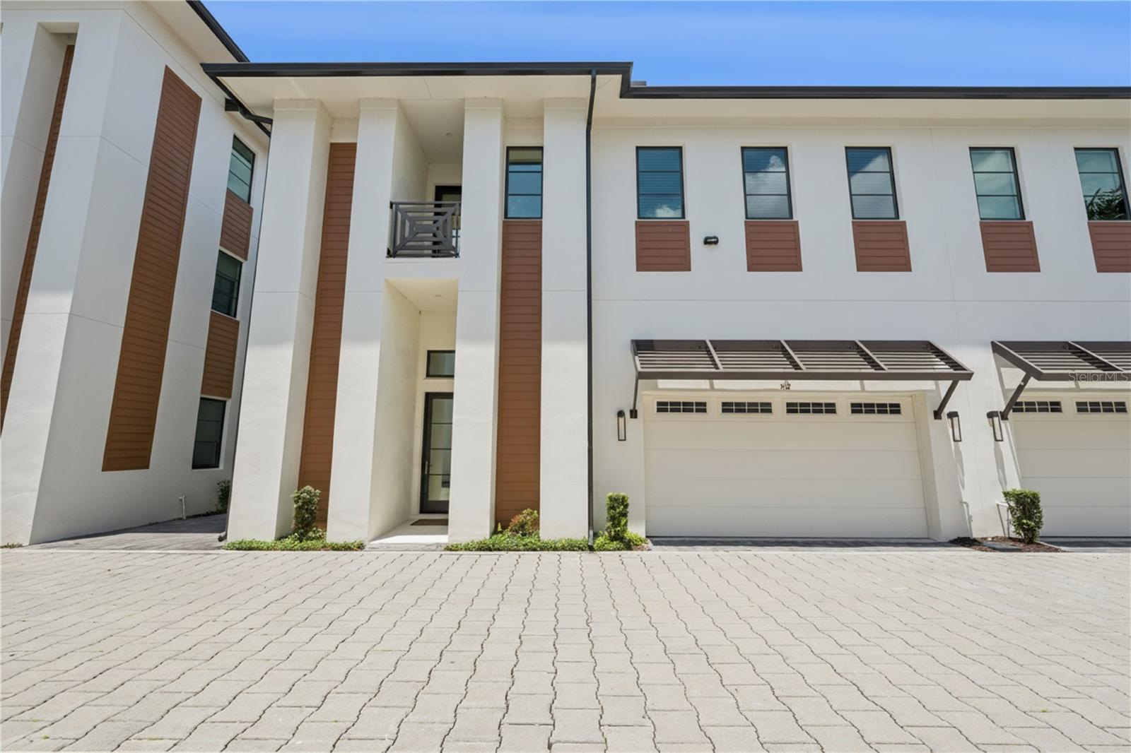 Luxury Winter Park Townhome:  3 Bedrooms/2.5 Baths/In-Unit Elevator and Private Fenced-In Backyard