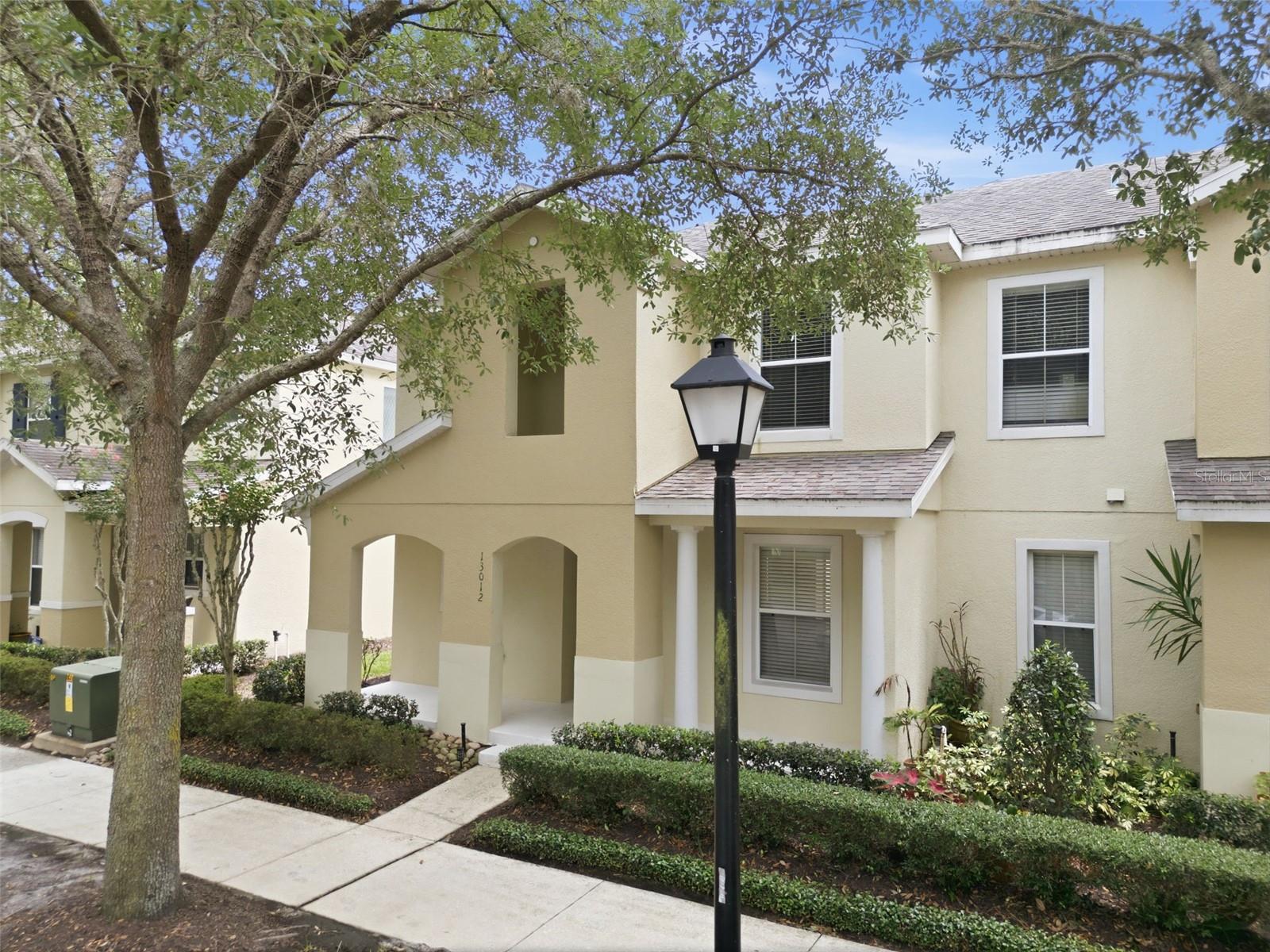 Foto de propiedad en 13012 AUBURN COVE LN ORLANDO con MLS# O6417968