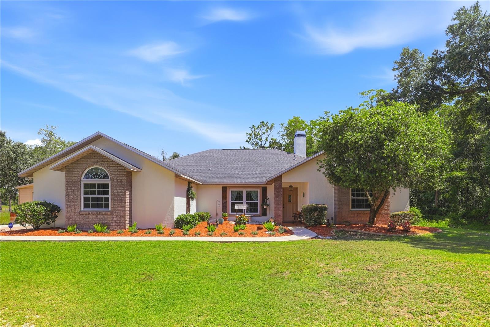 Foto de propiedad en 19113 QUINLAN ST ORLANDO con MLS# O6418277