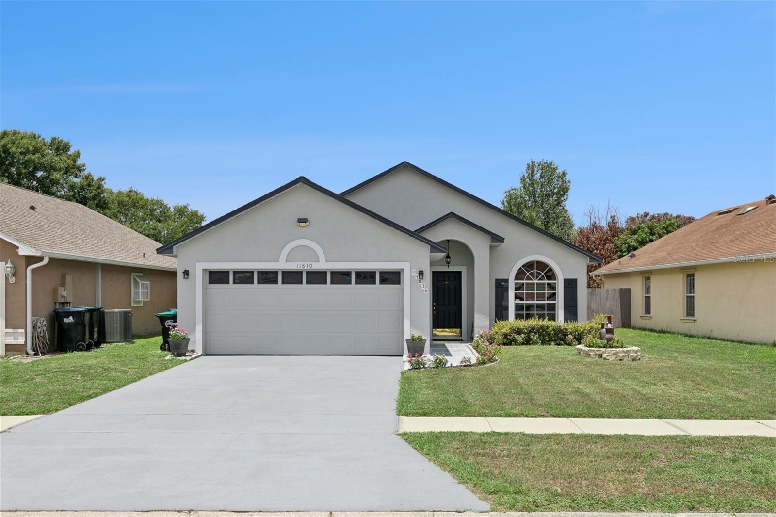 En Venta 11830 SINDLESHAM CT, ORLANDO, FL 32837