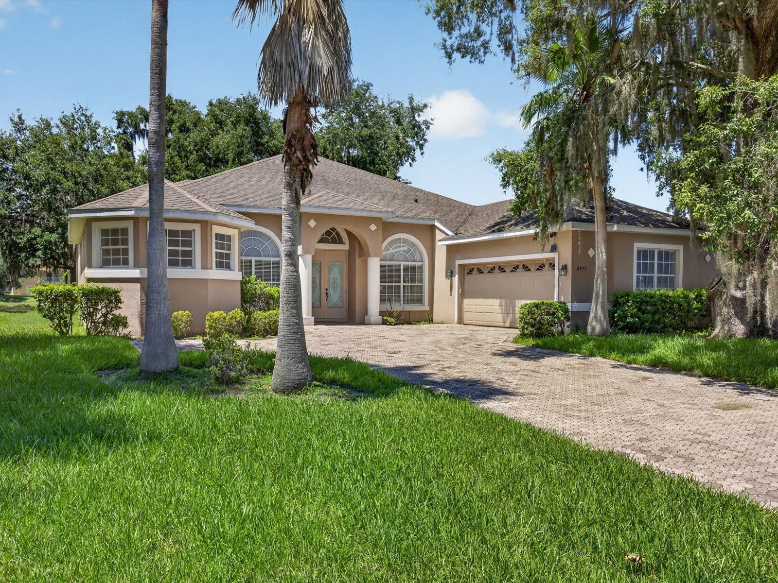 Foto de propiedad en 2275 RAMBLING OAKS WAY KISSIMMEE con MLS# O6418529