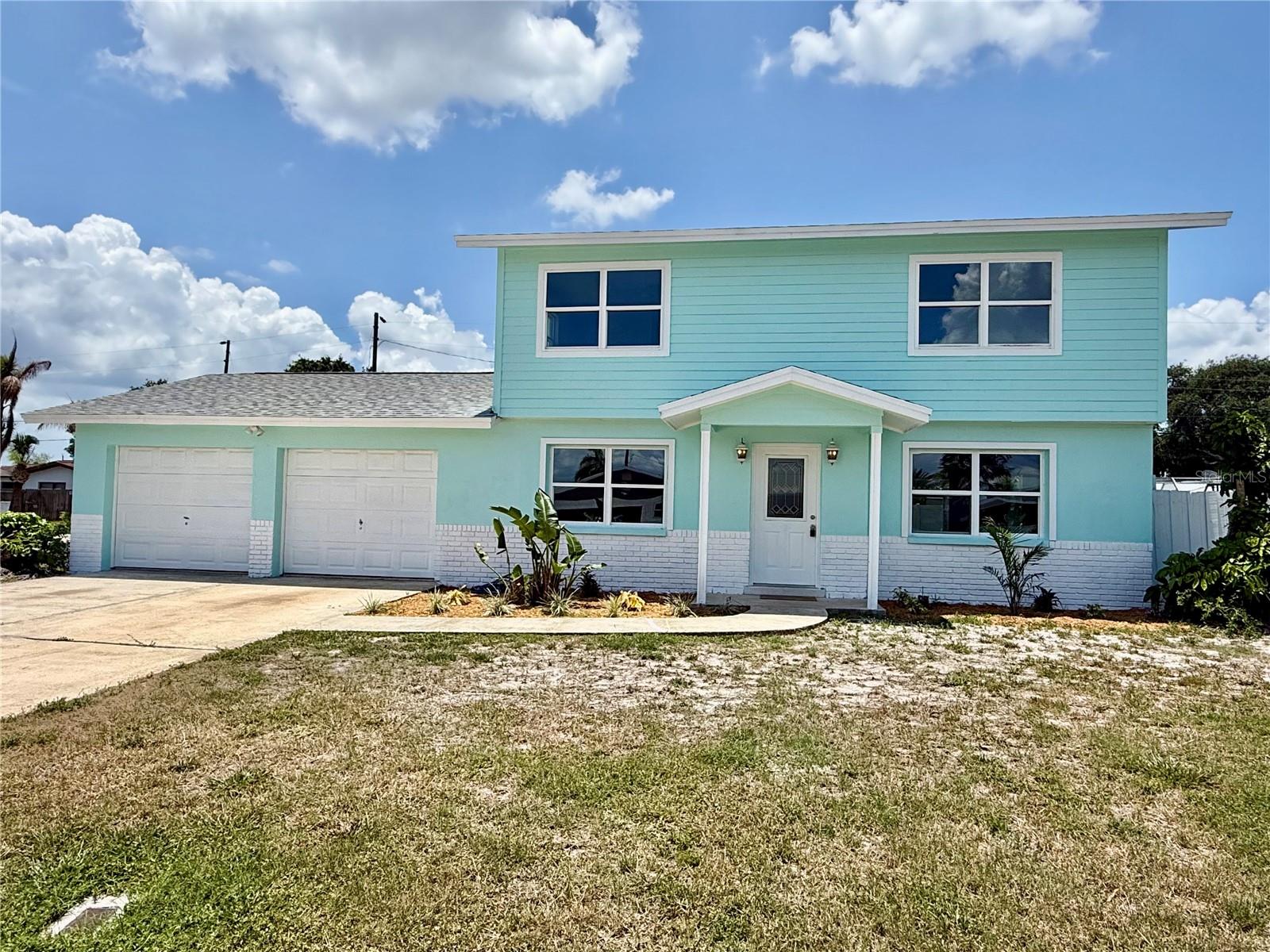 Foto de propiedad en 505 BELAIR AVE MERRITT ISLAND con MLS# O6418610