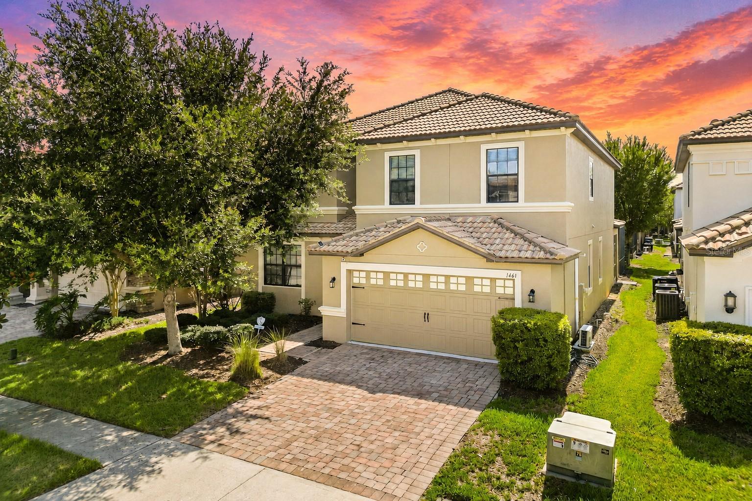 Foto de propiedad en 1461 MYRTLEWOOD ST DAVENPORT con MLS# O6418813