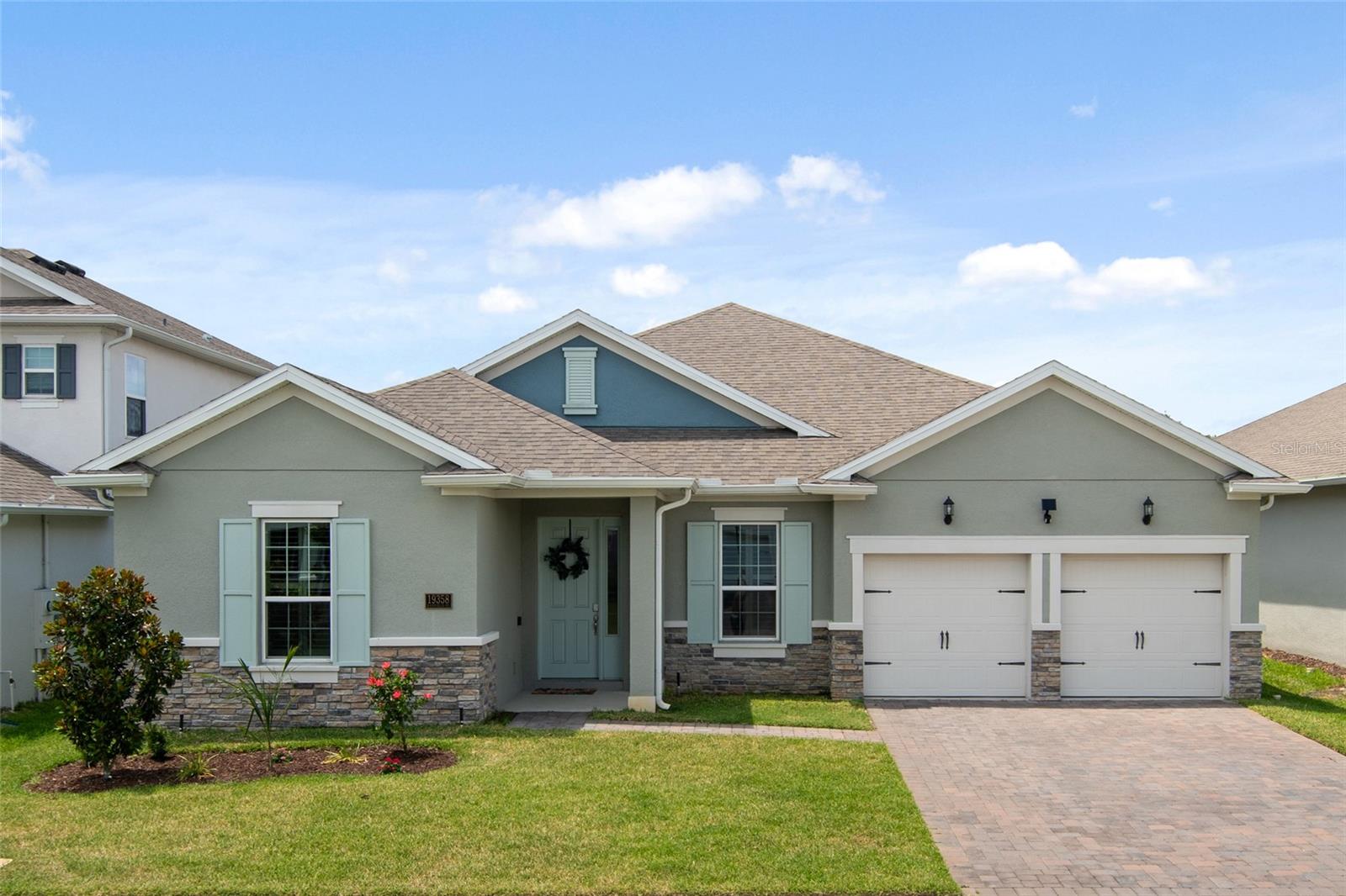Foto de propiedad en 19358 BANFIELD PL ORLANDO con MLS# O6419063