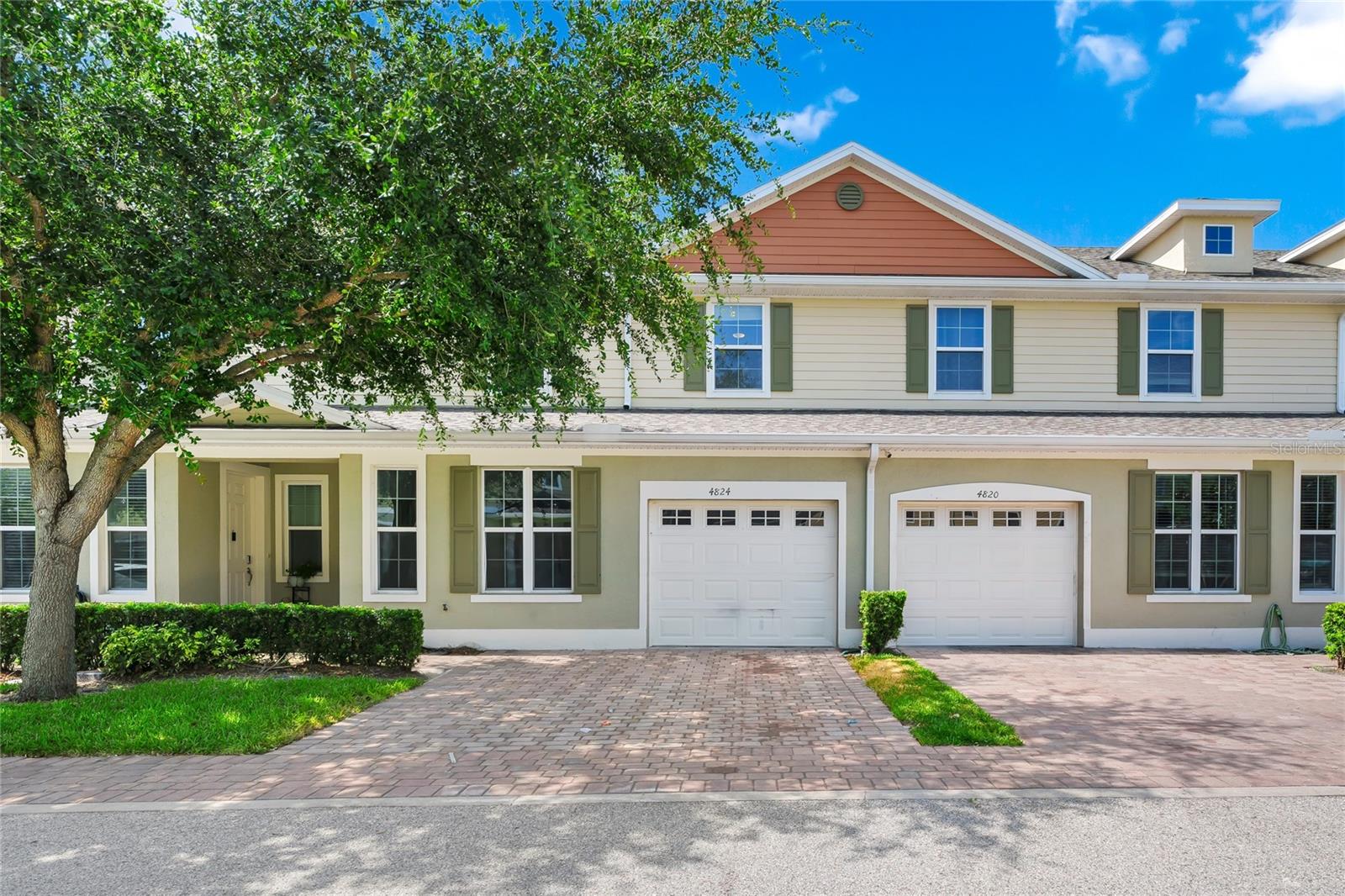 Foto de propiedad en 4824 POOLSIDE DR ST CLOUD con MLS# O6419191