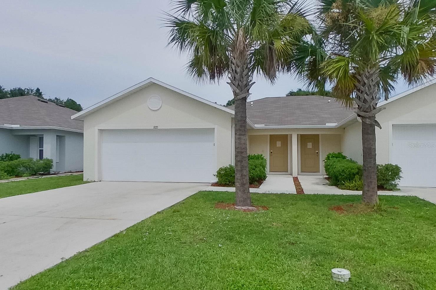 Foto de propiedad en 9135 AEGEAN CIR LEHIGH ACRES con MLS# O6419290