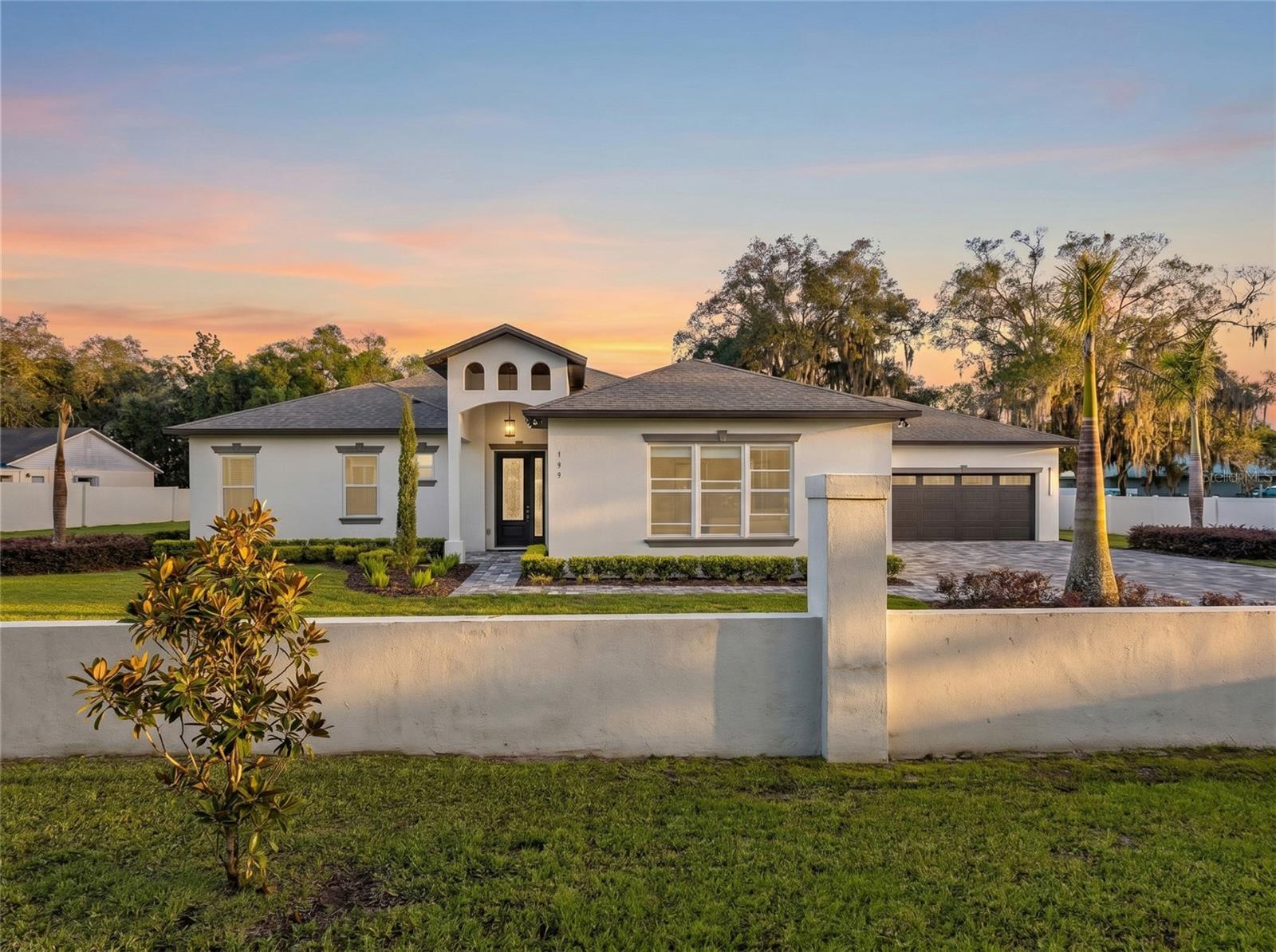 En Venta 1924 HILL DR, APOPKA, FL 32703