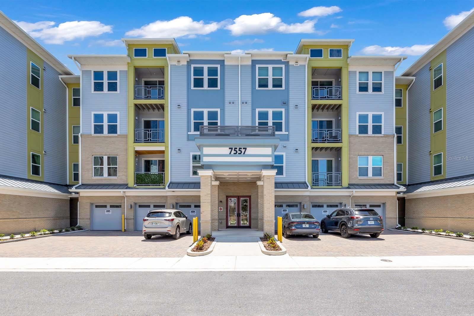 Foto de propiedad en 7557 LAUREATE BLVD #6407 ORLANDO con MLS# O6419430