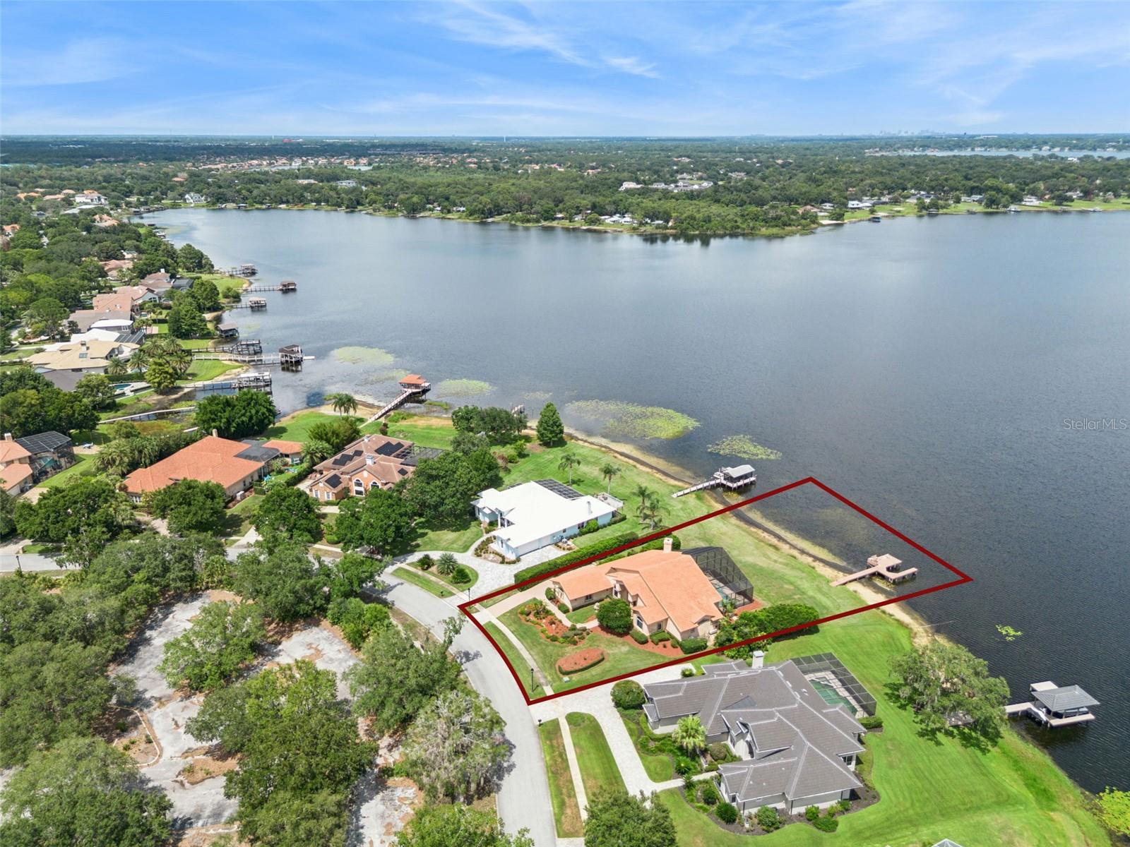 Foto de propiedad en 2617 BUTLER BAY DR N WINDERMERE con MLS# O6420023