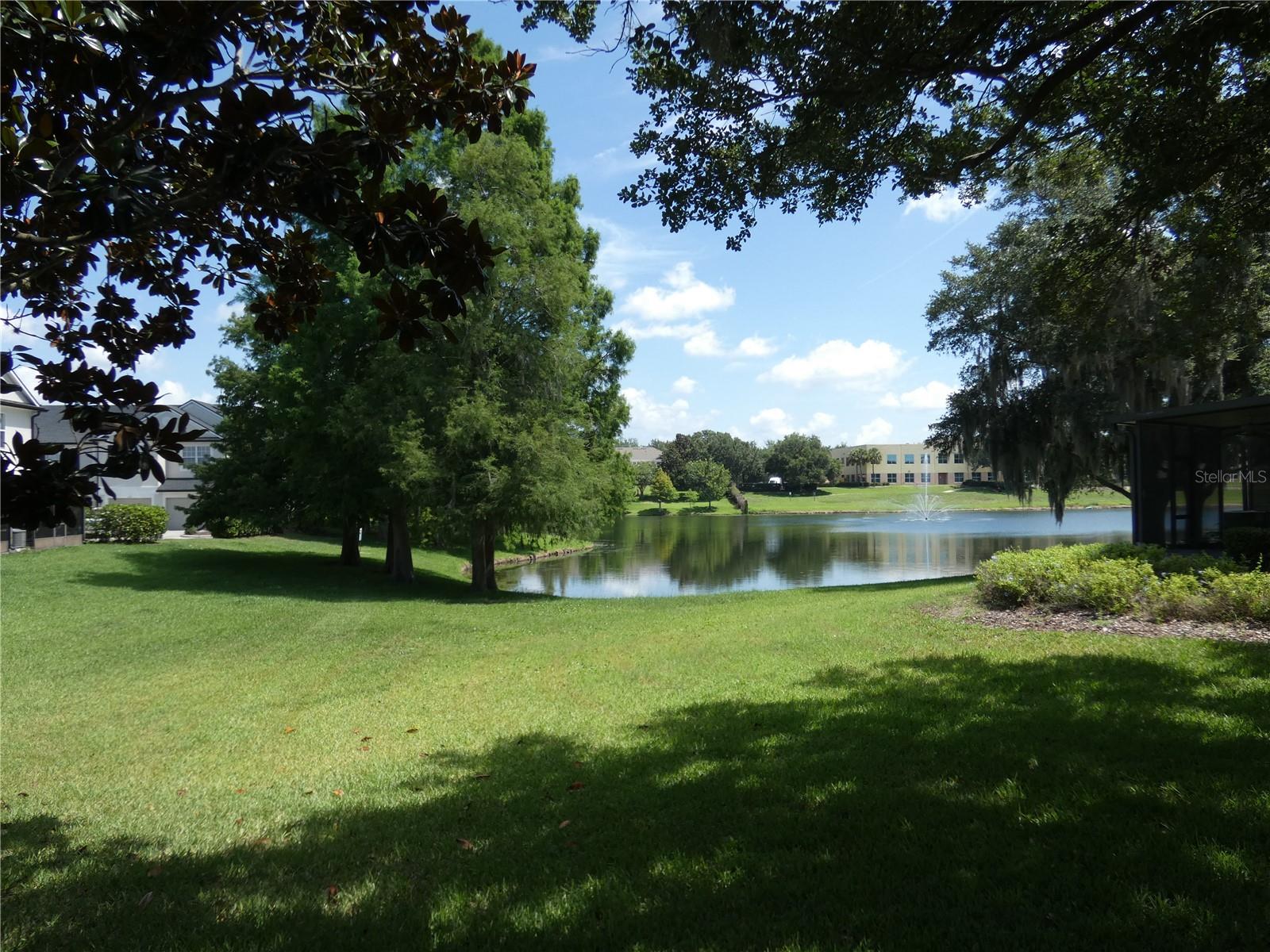 Foto de propiedad en 6105 TWAIN ST #102 ORLANDO con MLS# O6420187