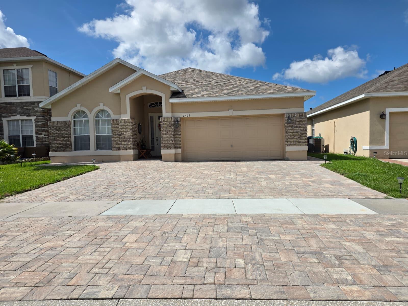 Foto de propiedad en  ORLANDO con MLS# O6420375
