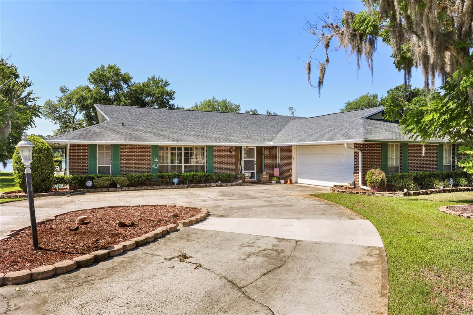 Foto de propiedad en 6720 BAY SHORE DR ST CLOUD con MLS# O6420408