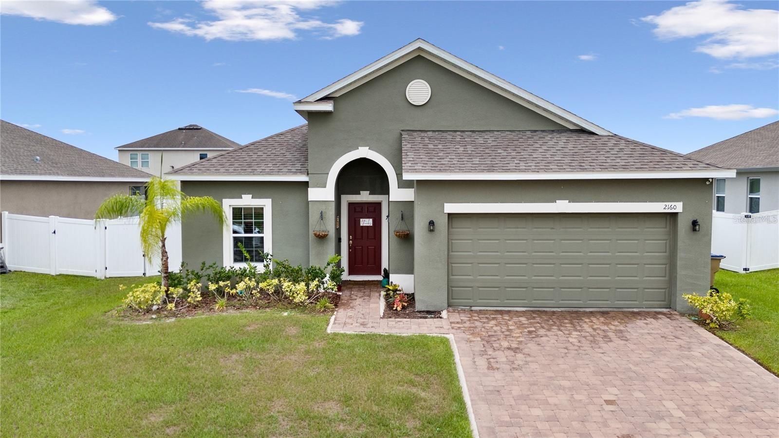 Foto de propiedad en 2160 PRESTON LN KISSIMMEE con MLS# O6420516