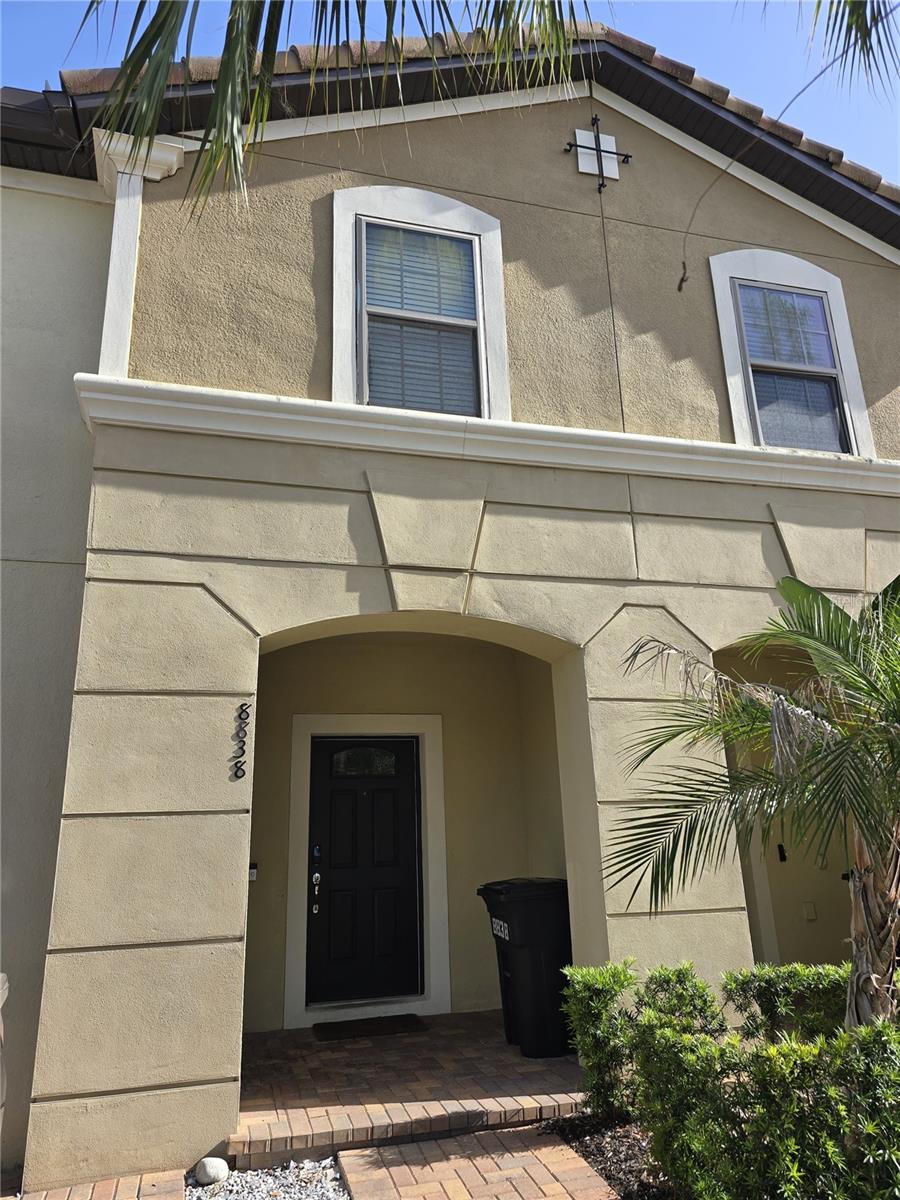 Foto de propiedad en 8838 GENEVE CT KISSIMMEE con MLS# O6420591