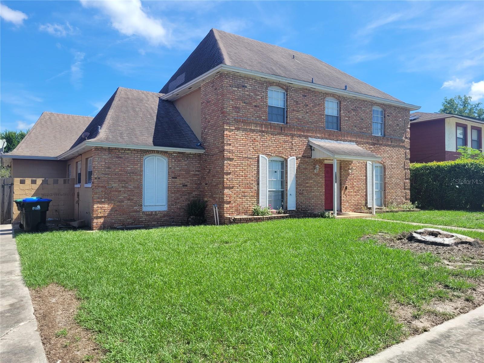 Foto de propiedad en 5891 SIR HENRY RD ORLANDO con MLS# O6421412