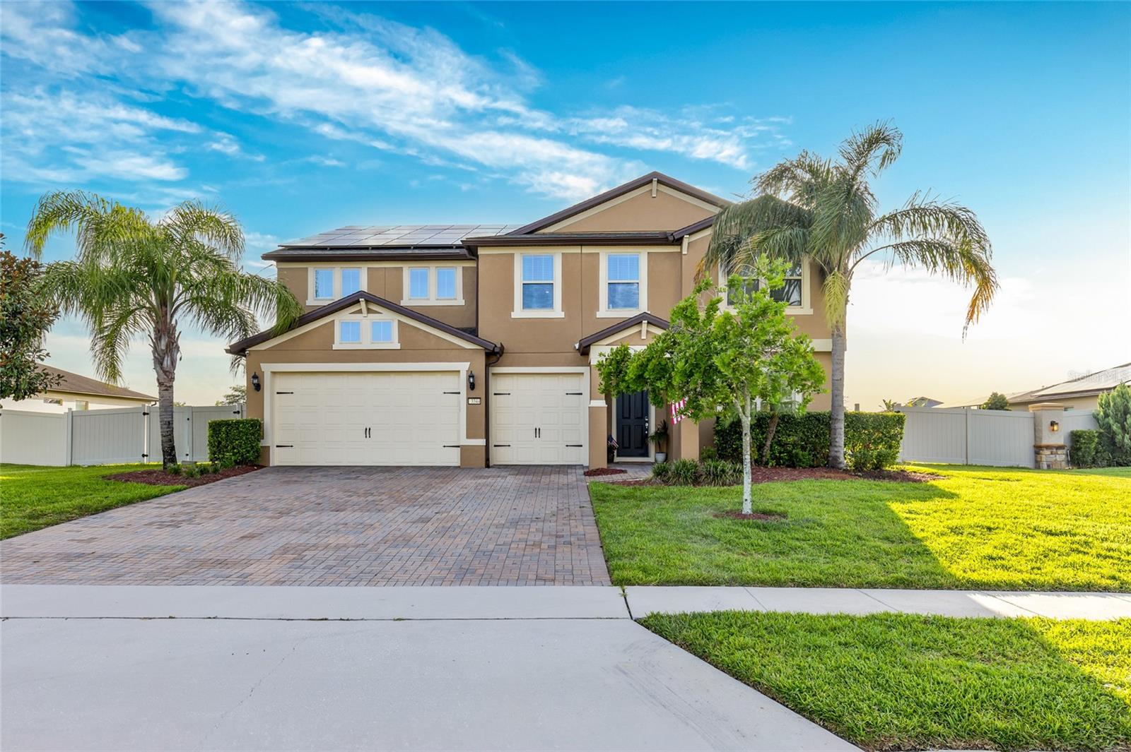 Foto de propiedad en 3344 KAYAK WAY ORLANDO con MLS# O6421966