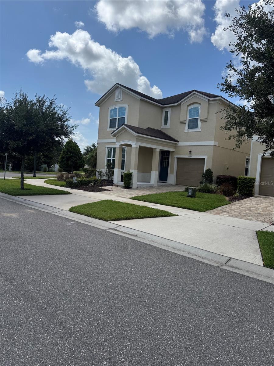 Foto de propiedad en 9000 EGRET MILLS TER KISSIMMEE con MLS# O6421988
