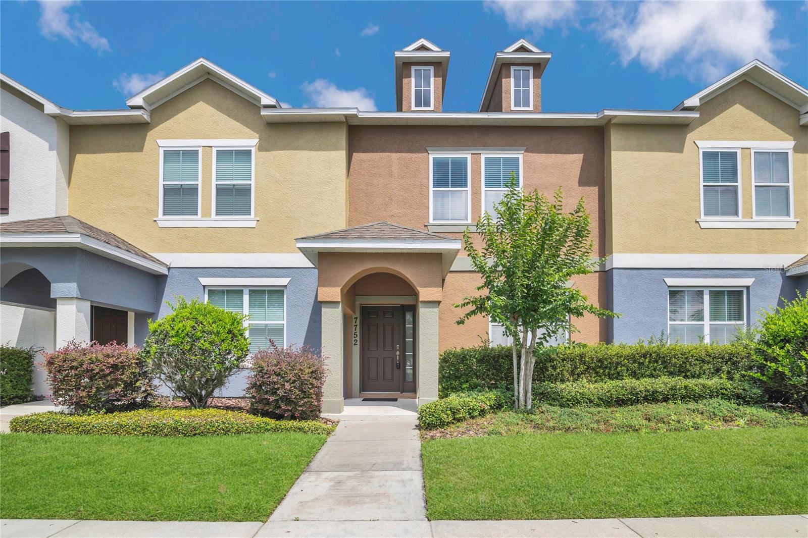 Foto de propiedad en 7752 RIGBY ST WINDERMERE con MLS# O6422269