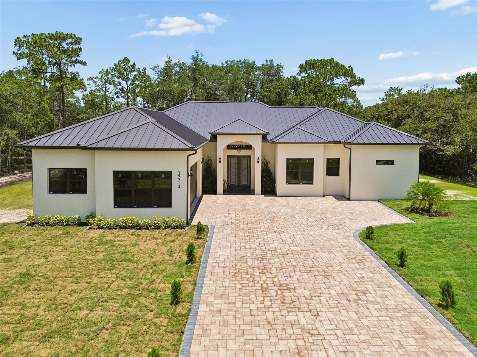 Foto de propiedad en 19913 MOORGATE ST ORLANDO con MLS# O6422278