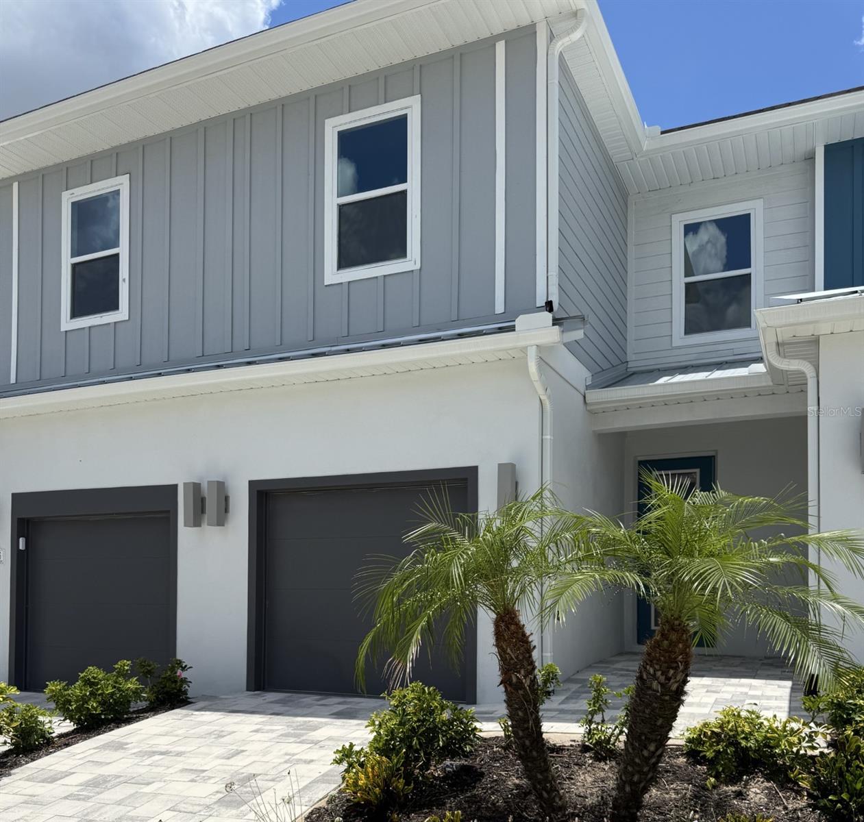 Foto de propiedad en 7917 NW SPECTRUM DR KISSIMMEE con MLS# O6422348