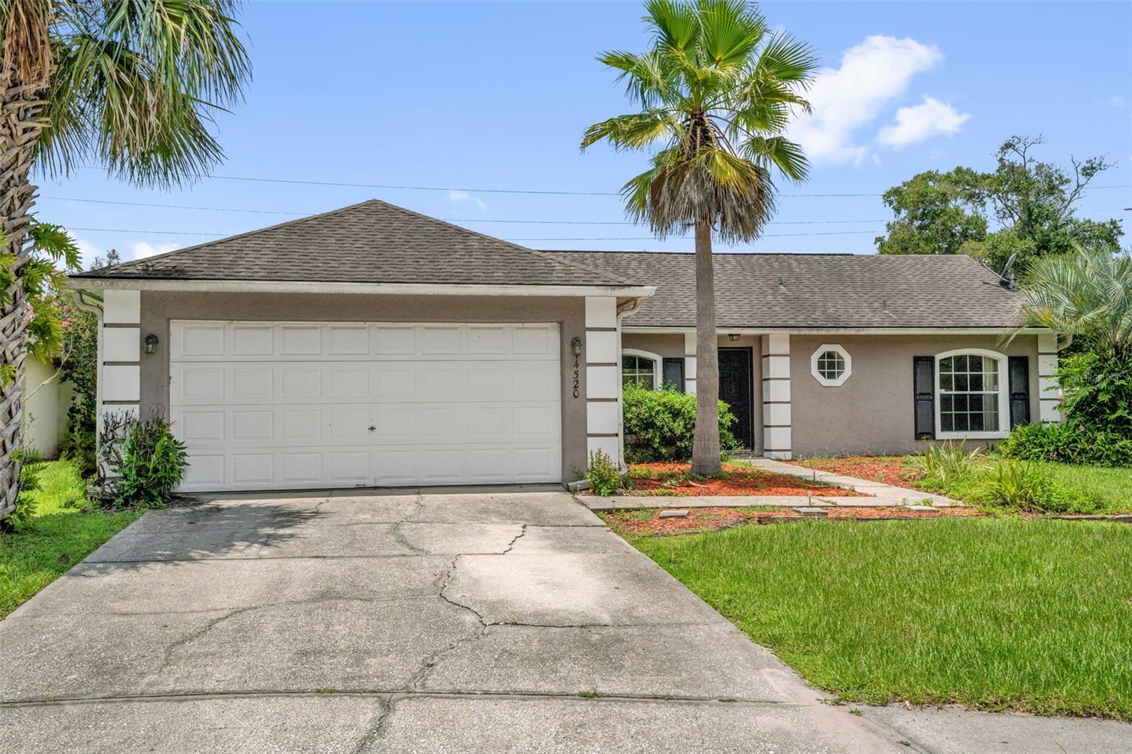 Foto de propiedad en 14520 LYCASTLE CIR ORLANDO con MLS# O6422631