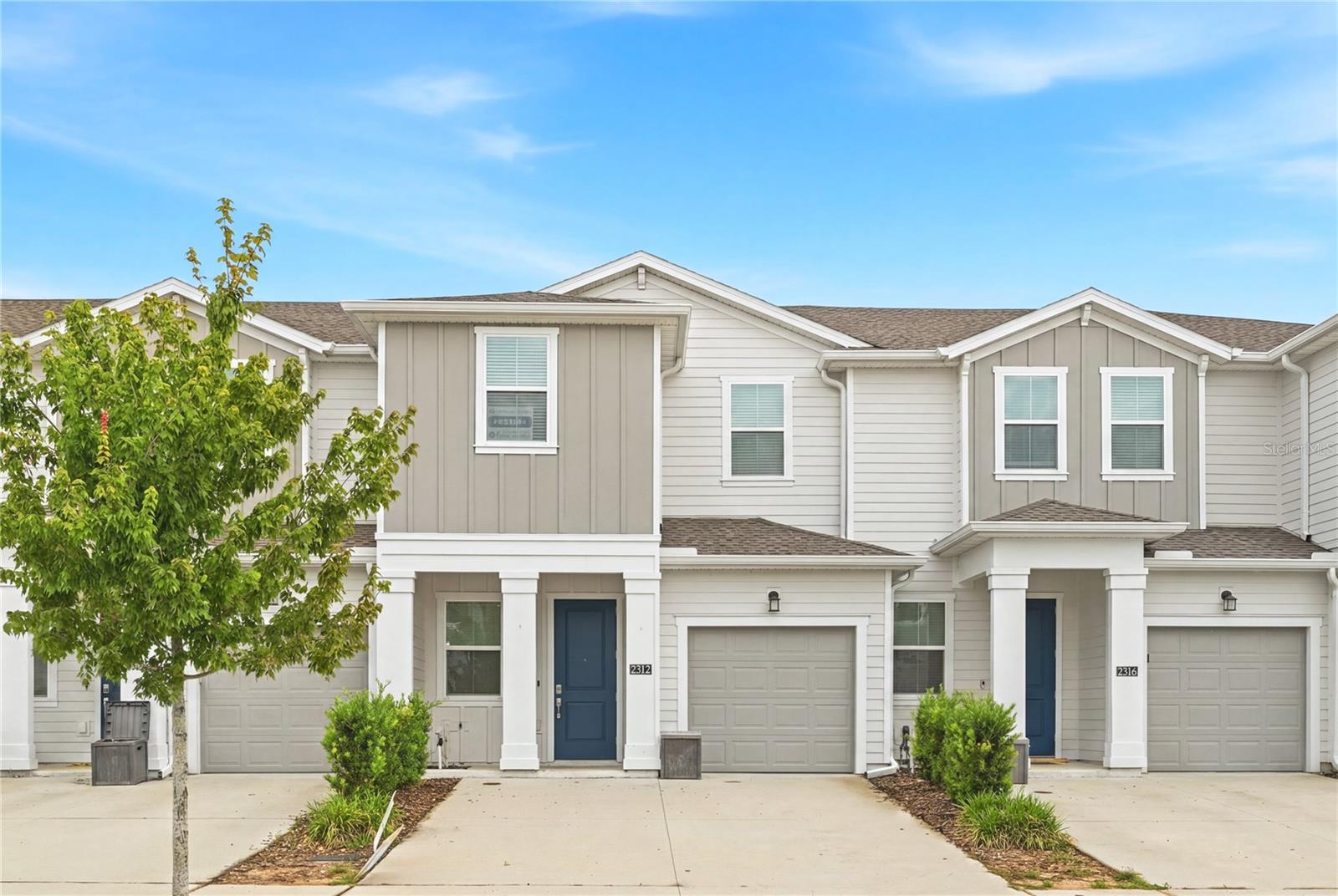 Foto de propiedad en 2312 BROOK MARSH LOOP KISSIMMEE con MLS# O6423525