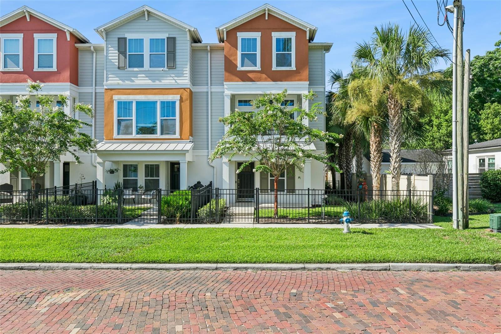 Foto de propiedad en 1012 E MARKS ST ORLANDO con MLS# O6423678